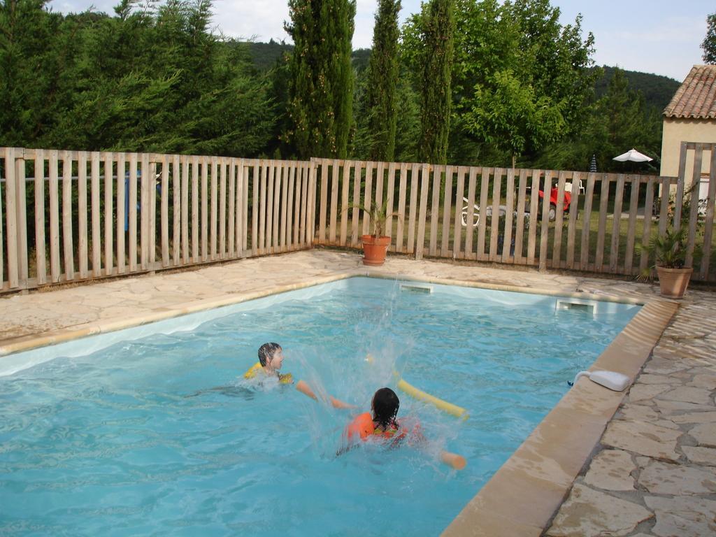 Chambres D'Hotes Aux Tournesols Malaucène 객실 사진